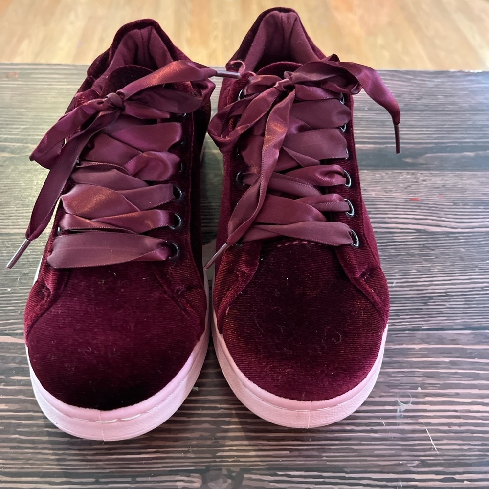 BAMBOO Satin Lace Velvet Sneakers in Rich Maroon